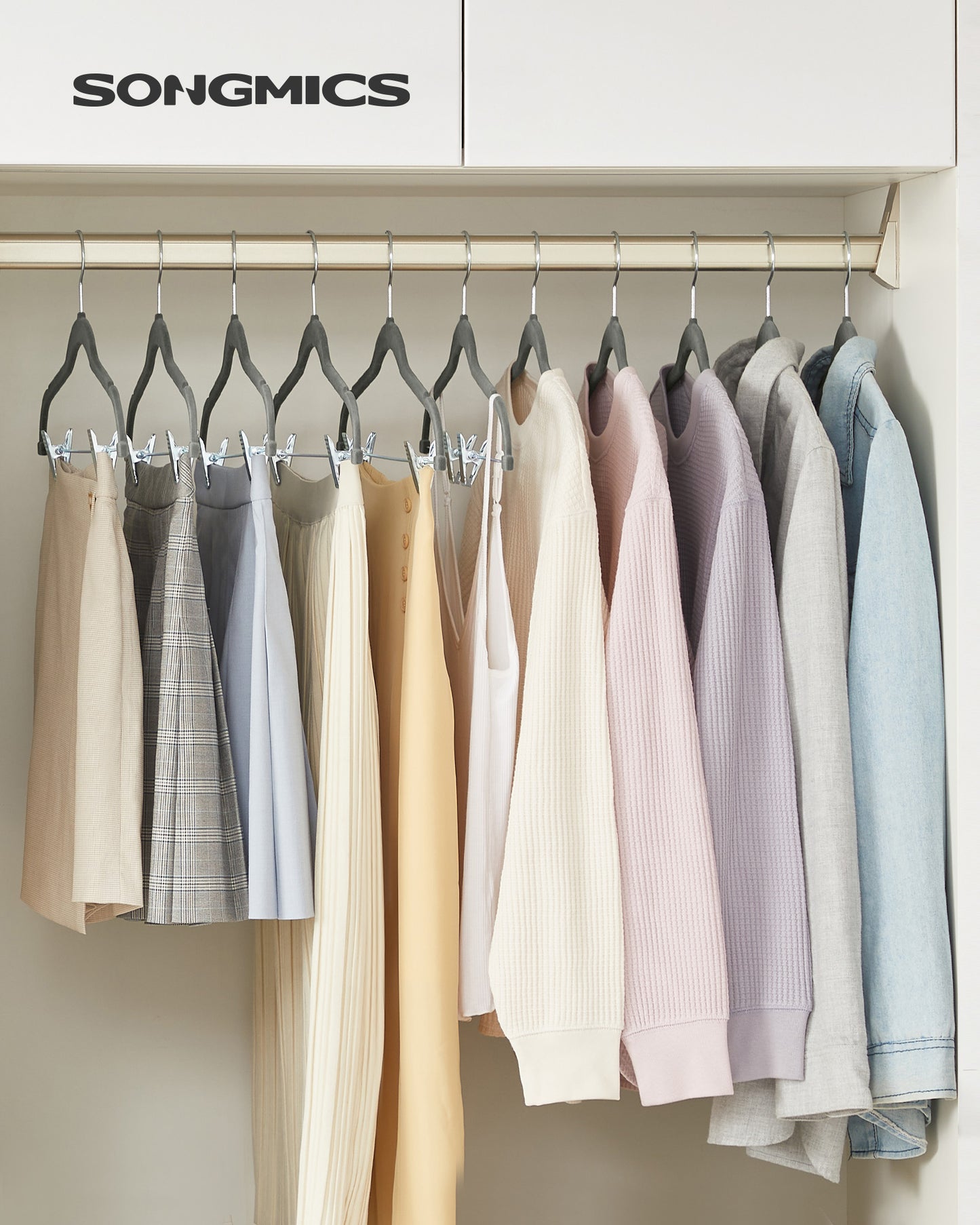SONGMICS 30 Pack Skirt Pants Hangers Velvet Clips Hangers with Adjustable Clips Non-Slip Greyv