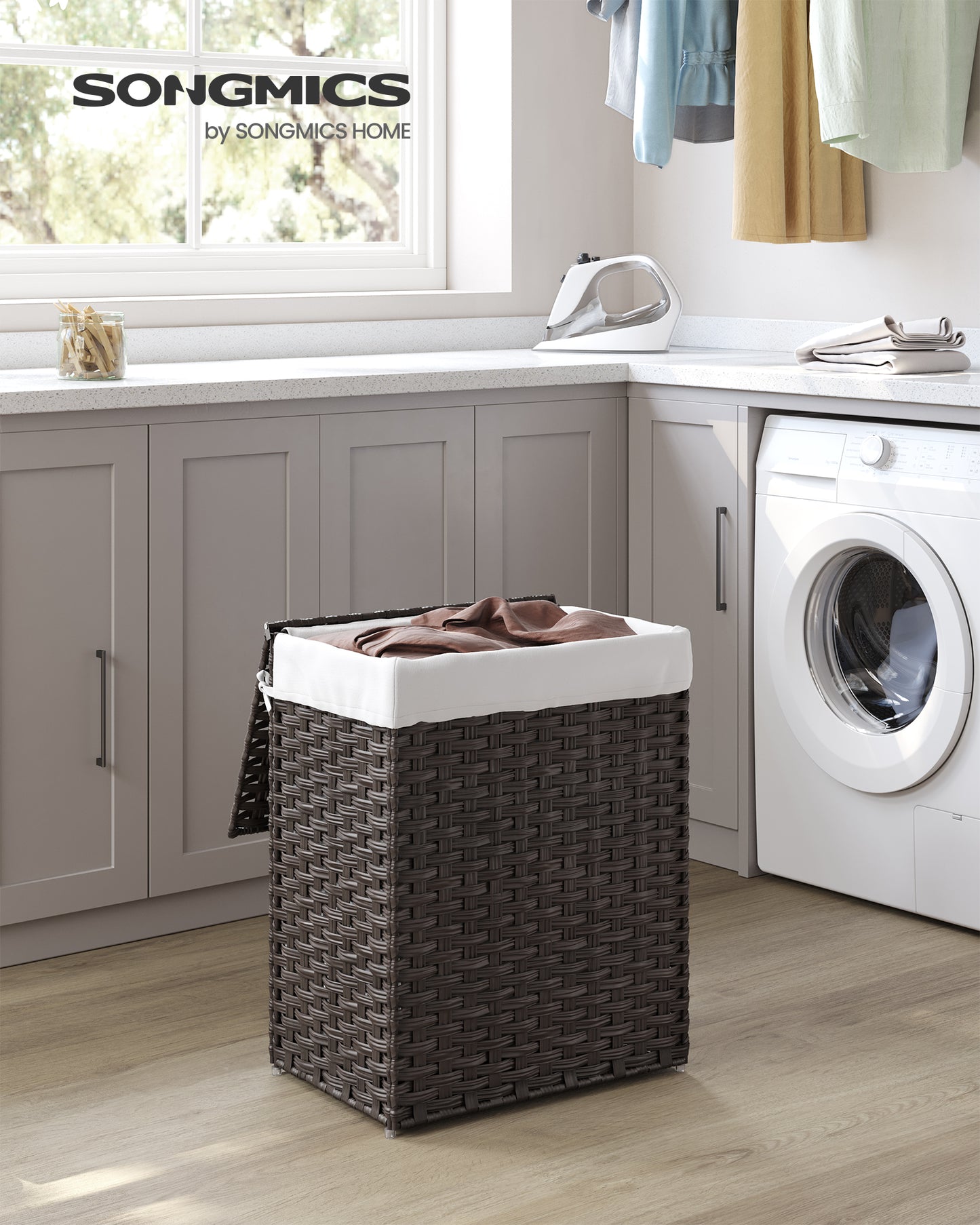 SONGMICS 23.8 Gal (90L) Laundry Hamper Laundry Basket with Lid and Handles Wicker hamper Brown
