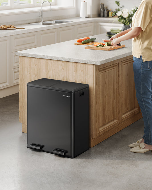 Dual Rubbish Bin, 2 x 30L Recycling Bin with 15 Rubbish Bags, 2-Compartment Metal Pedal Bin with Lids and Plastic Inner Buckets, Soft Closure, Black
