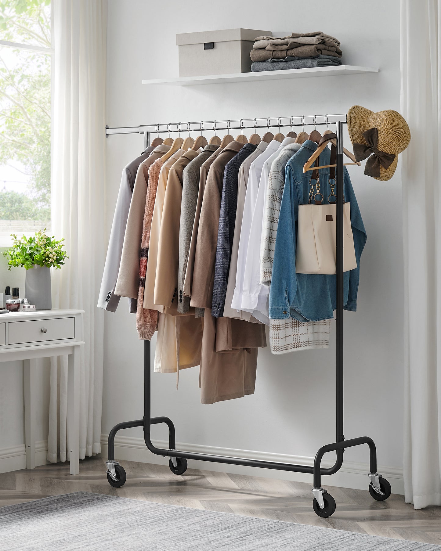 Extendable Hanging Rod Clothes Rack with Wheels Heavy-Duty Garment Rack Freestanding Clothes Rack for Hanging Clothes Black and Silver